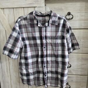 Mossimo Supply Co. Gray & Red Plaid Short-Sleeve Button-Up Shirt